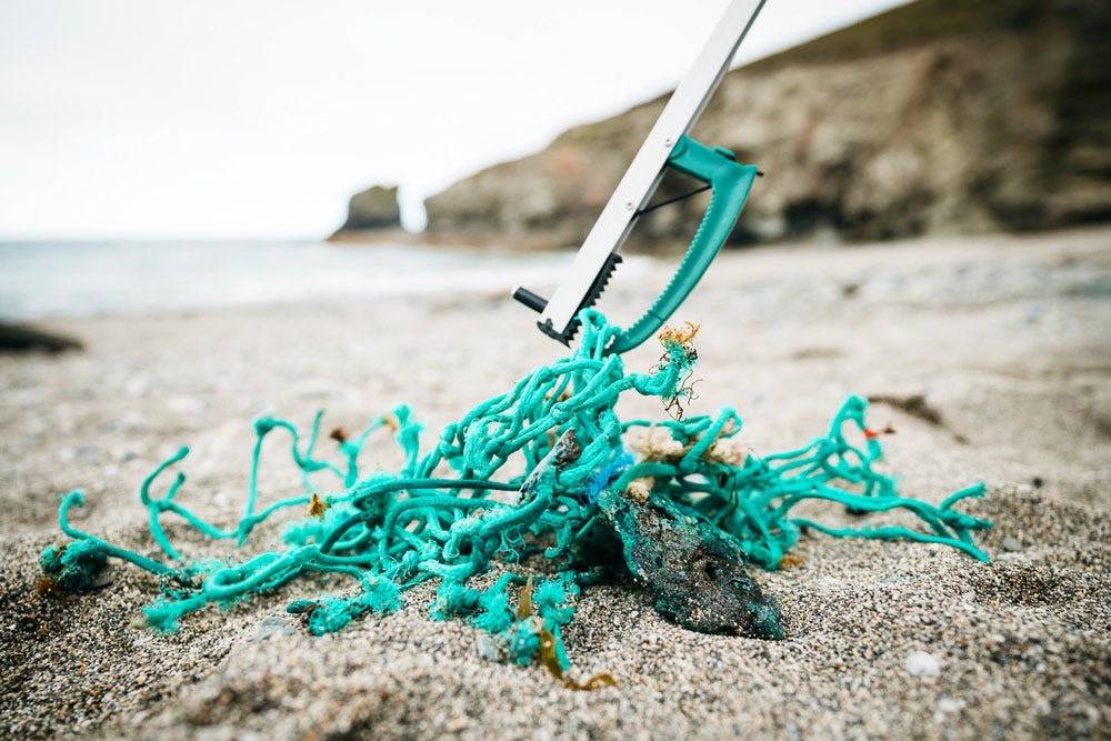 Recycled Ocean Plastic Standard Litter Picker - Waterhaul